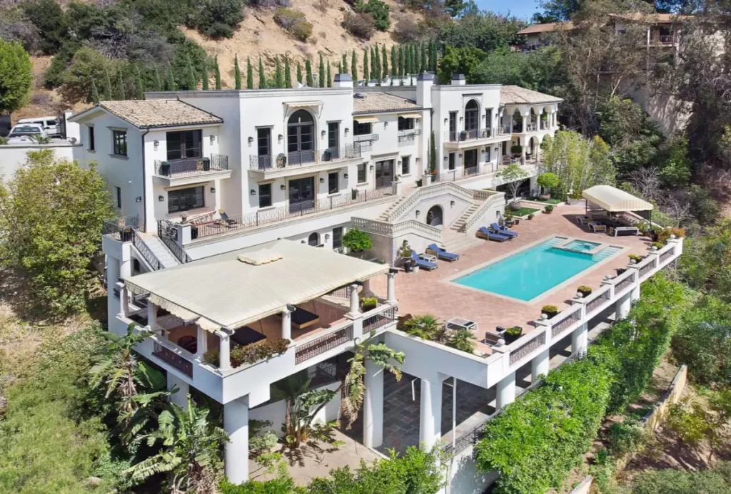 LA Luxury Rehab Center Exterior Los Angeles, CA